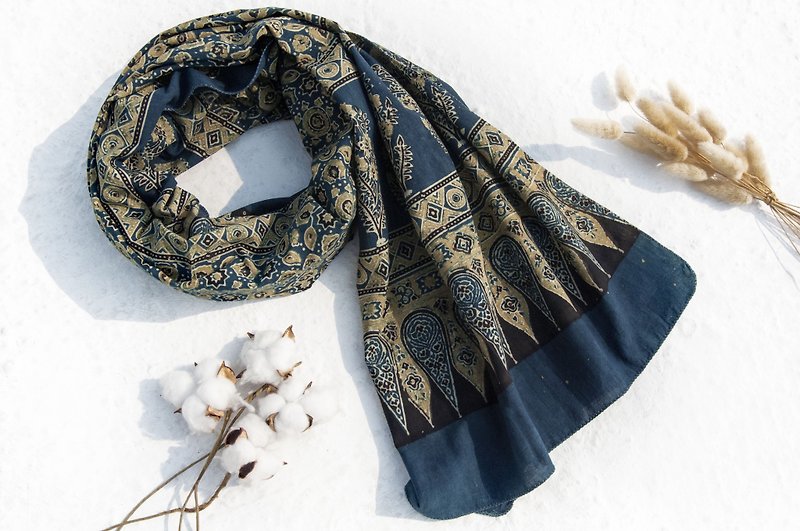 Middle East Indian style flower vine silk scarf printing wind scarf hand-woven pure cotton silk scarf handmade woodcut printing plant dyeing scarf blue dyed cotton silk scarf Christmas gift exchange gift-Blue Desert Mosque - Knit Scarves & Wraps - Cotton & Hemp Multicolor