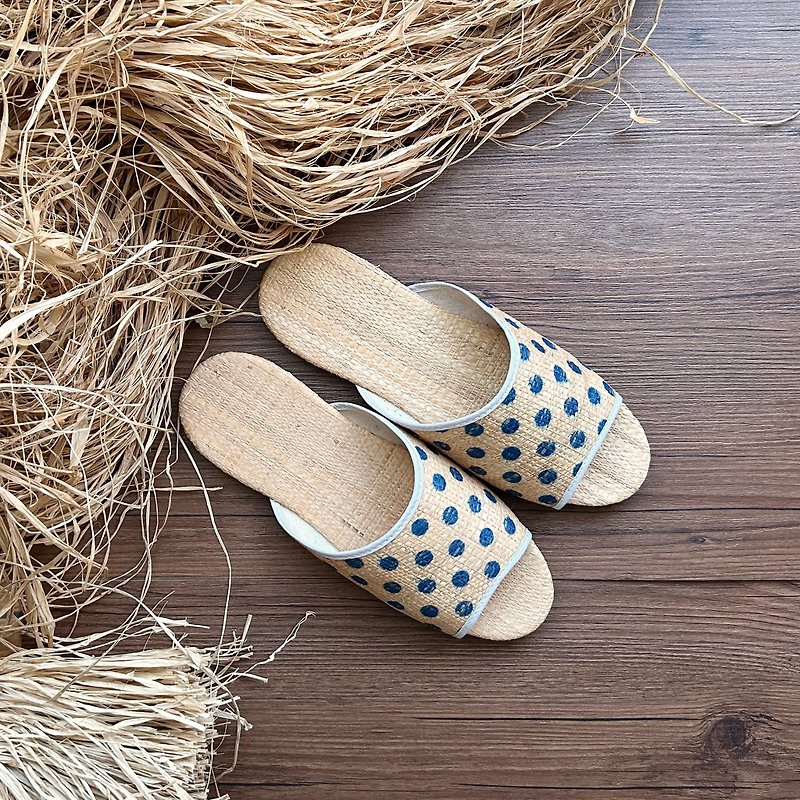 Natural Raffia Slippers No.3 - natural polka dots - Other - Plants & Flowers Blue