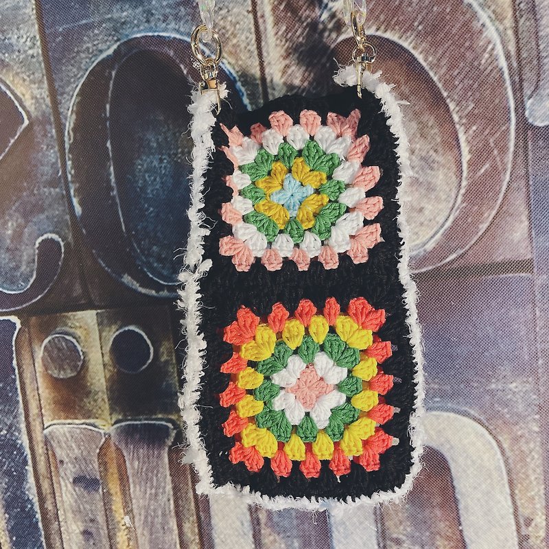 手作りかぎ針編み新疆綿ニットクロスボディショルダー光沢のある携帯電話母の日ギフトボックス - ショルダーバッグ - コットン・麻 多色