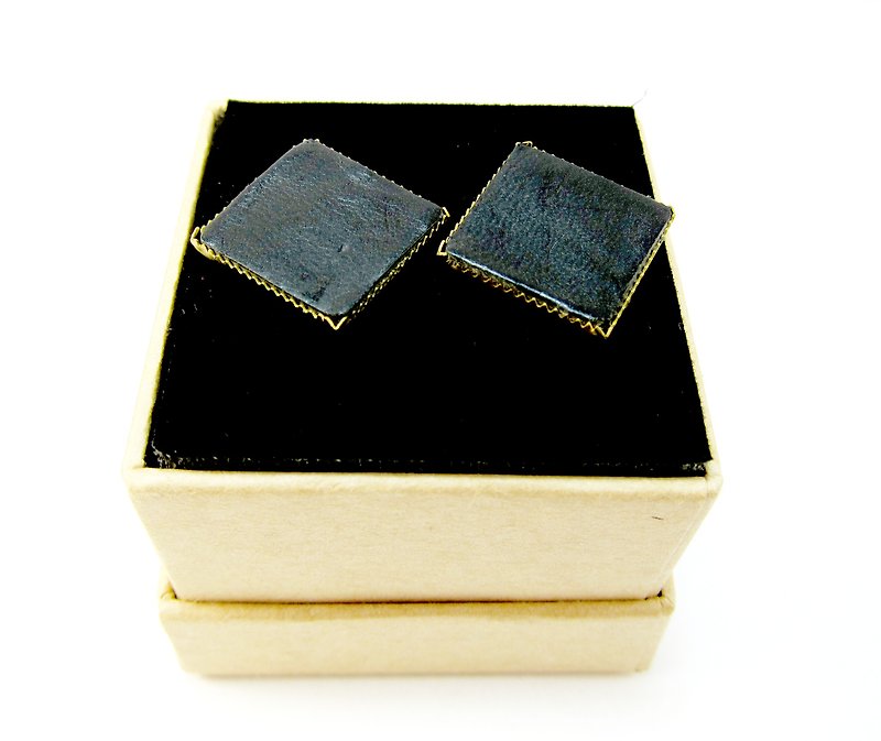 Leather earrings (square) - Earrings & Clip-ons - Genuine Leather Black