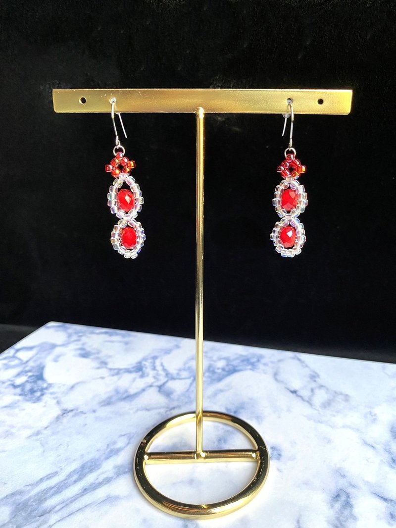 Unique design Czech crystal Japanese beads handmade braided earrings - Earrings & Clip-ons - Glass Red