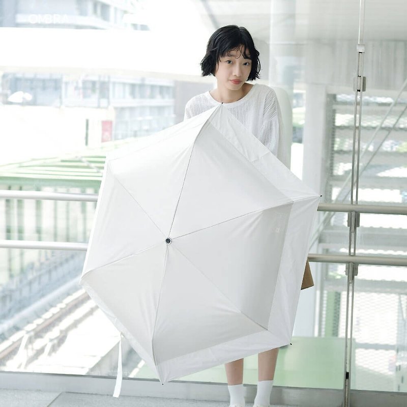[SONAERU / Rain or shine dual-hand folding umbrella] Comes with a whistle for help and safety reflective strips - ร่ม - วัสดุกันนำ้ ขาว