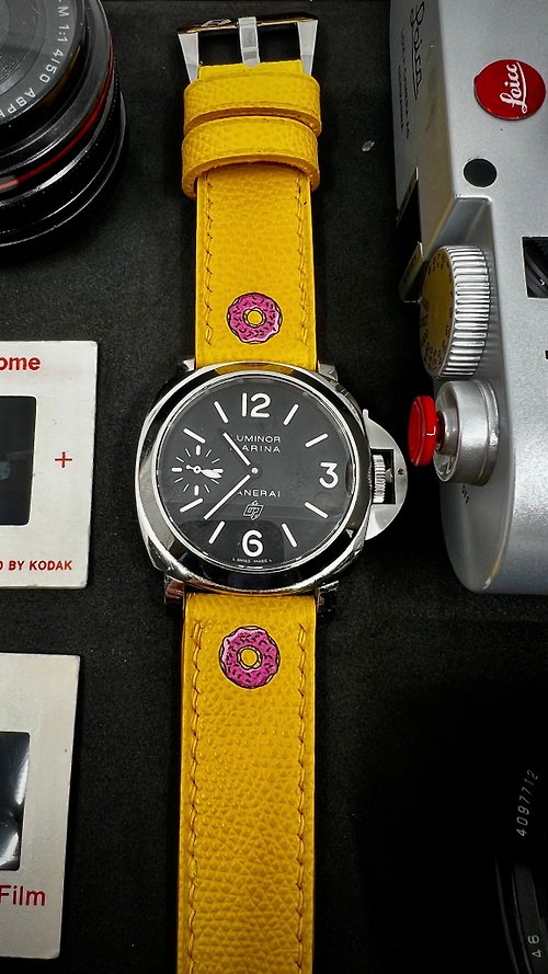 Eternitizzz 錶帶及手錶設計工房 沛納海皮革錶帶訂製 辛普森甜甜圈圖案 Panerai 全手工錶帶