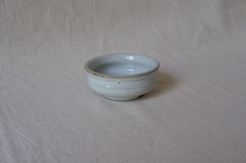 乳白釉- 夏季淺形茶杯-1 - 茶壺/茶杯/茶具 - 陶 