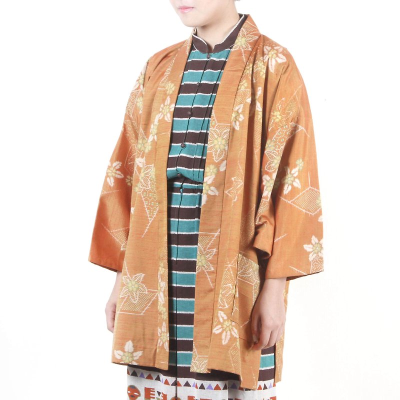 [Egg Plant Vintage] Wind and Autumn Printed Vintage Kimono Knit - เสื้อแจ็คเก็ต - เส้นใยสังเคราะห์ สีส้ม