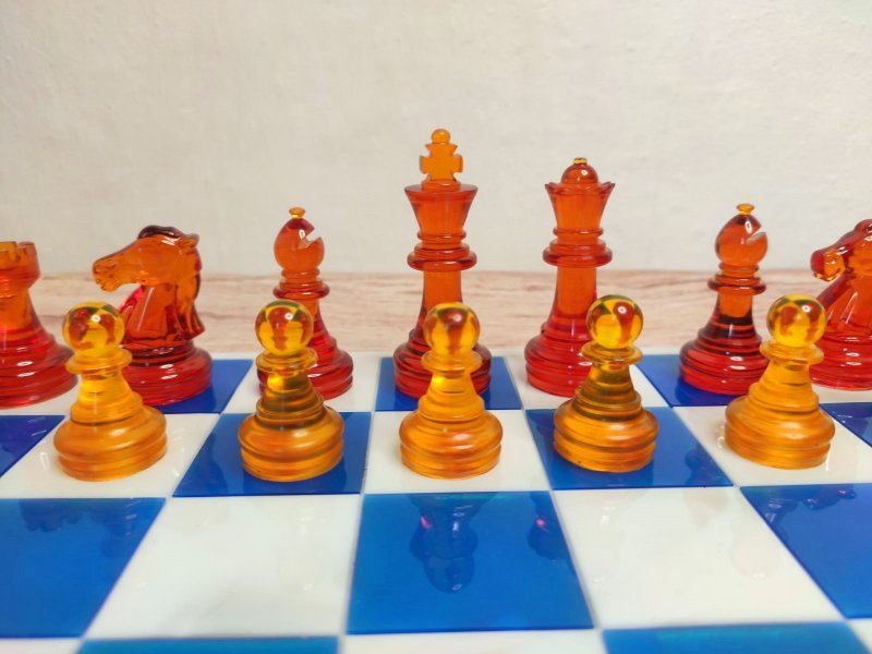 客製化樹脂西洋棋套裝附棋盤 |特大號尺寸 2.75 英吋（7 公分）|環氧樹脂 - 桌遊/卡牌 - 樹脂 橘色