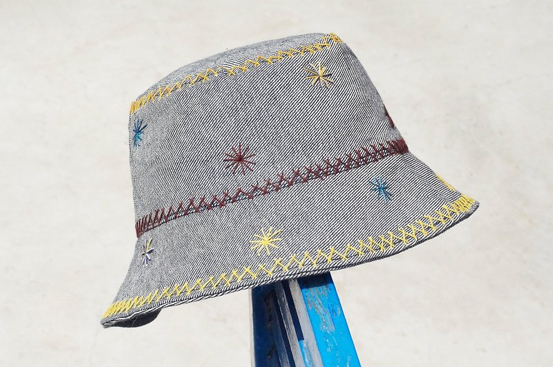 Limited handmade embroidery stitching handmade cotton hooded hat / fisherman hat / sun hat / patch cap / handmade cap - star hand embroidery fisherman hat - Hats & Caps - Cotton & Hemp Multicolor