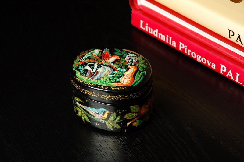 Animals lacquer box small hand-painted jewelry box Wildlife decorative Art - 擺飾/家飾品 - 其他材質 
