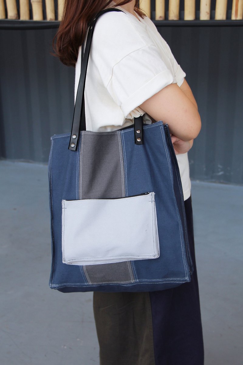 Tri-Color Patch Contrast Line Side Bag - กระเป๋าแมสเซนเจอร์ - วัสดุอื่นๆ 