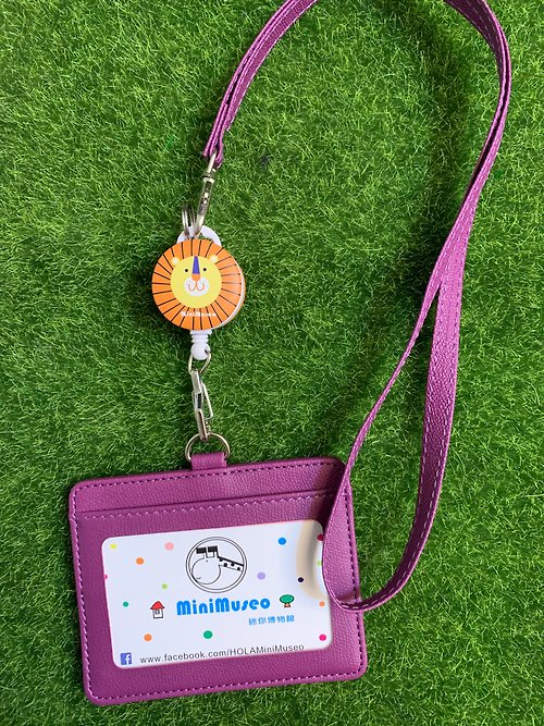 MiniMuseo Mini Museum Cream Owl Bag Charm Retractable Card Set - Shop  minimuseo ID & Badge Holders - Pinkoi