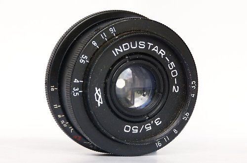 Russian photo tested Industar 50-2 Soviet black pancake lens SLR 3.5/50 M42 mount KMZ Zenit