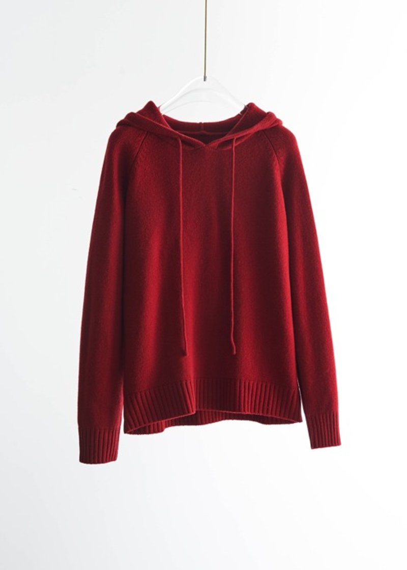 A knit hoodie that is essential for adult casual style. 100% wool, hooded, red, 241005-2 - เสื้อผู้หญิง - ขนแกะ 