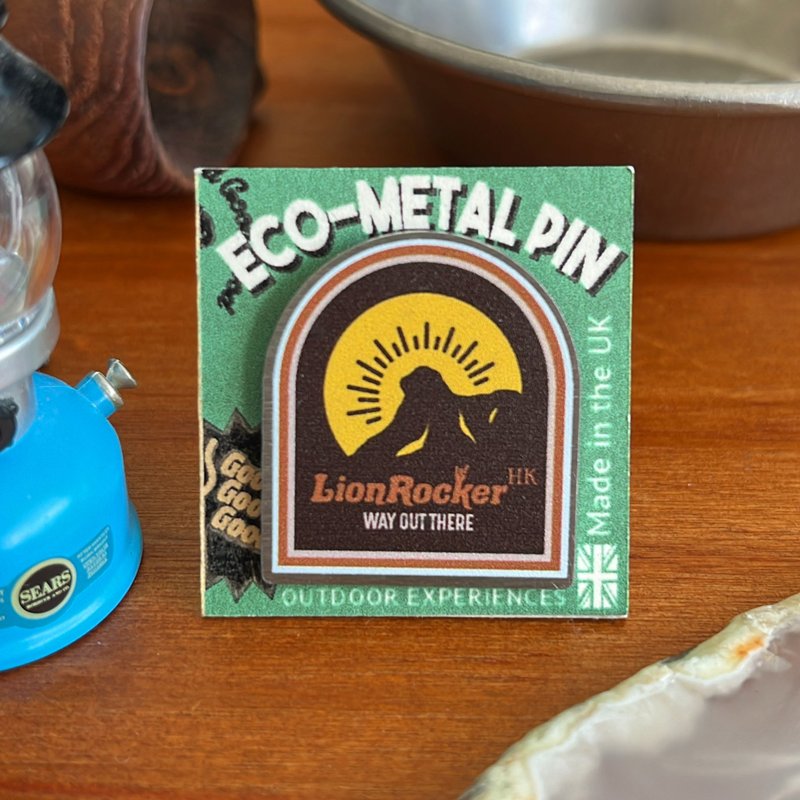 Environmentally friendly metal badge 01LionRocker Made in UK - Badges & Pins - Other Metals Yellow