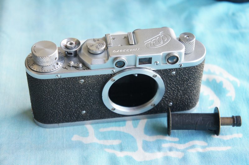 FED CAMERA SOVIET LEICA COPY FOR YOUR COLLECTION! - 相機/拍立得/底片相機 - 其他材質 