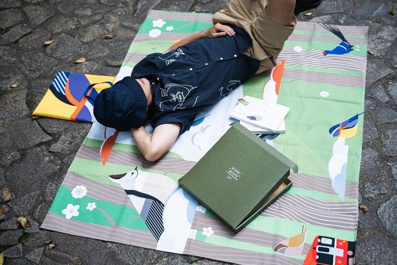 預購 一種飛行生活觀 野餐墊 - 野餐墊 - 其他材質 多色