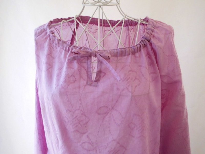 Plant dyeing cotton tunic blouse (cochineal-dyed) - เสื้อผู้หญิง - ผ้าฝ้าย/ผ้าลินิน สีม่วง
