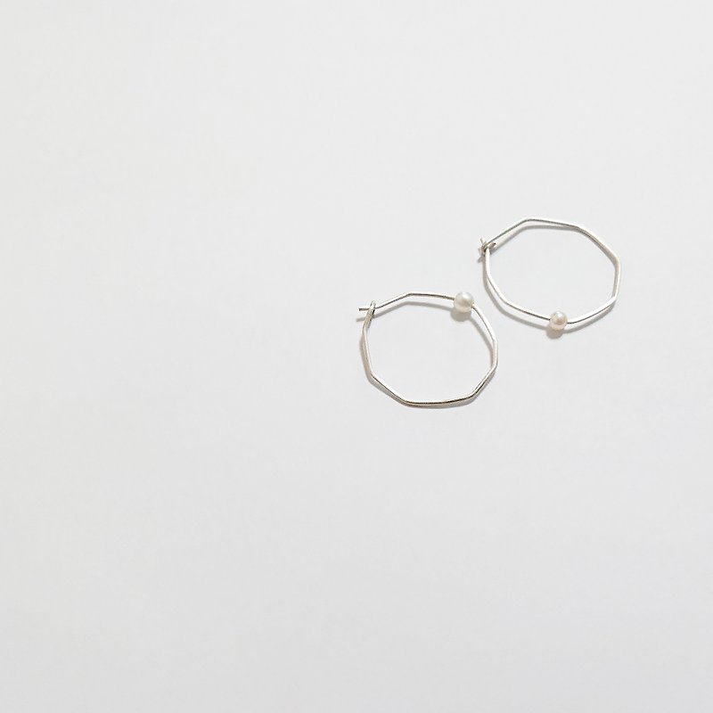 Polygonal Linear Pearl Earrings - Earrings & Clip-ons - Silver Silver