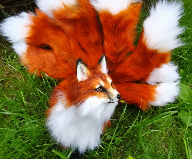 赤いキツネFOX 9尾BJDアートドールポーズ可能オーダーメイド