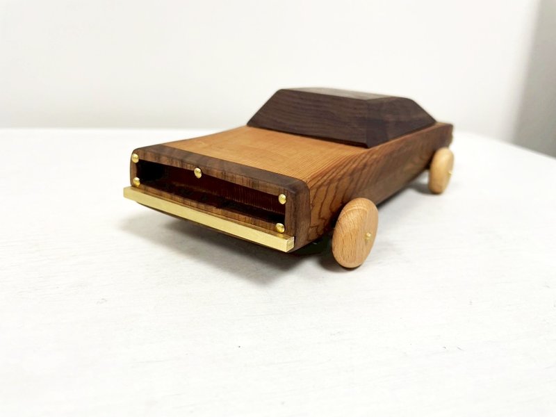 大人系手工設計玩具/木頭車 Rusty 66 /經典再現 手作新生/收藏 - 擺飾/家飾品 - 木頭 
