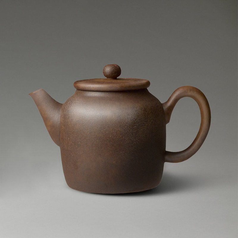 Tao Zuofang Rock Mine Chuxin Kettle - Teapots & Teacups - Other Materials Brown