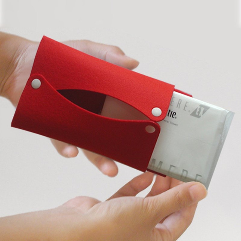 Pocket tissue case red - อื่นๆ - เส้นใยสังเคราะห์ สีแดง
