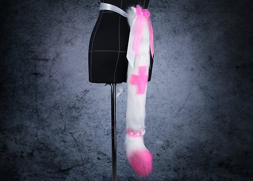 Catzo Club Pink Nurse Cat Tail