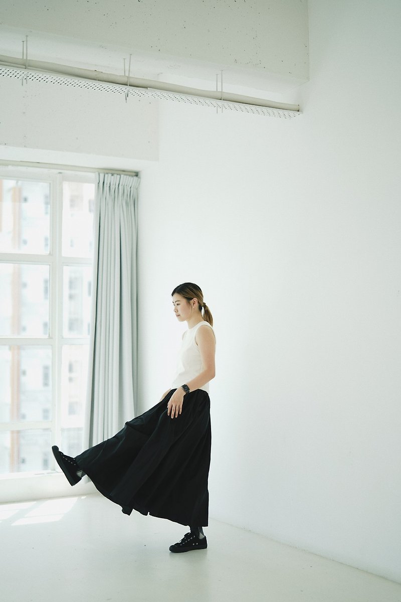 Basic 傘裙-黑 - 裙子/長裙 - 棉．麻 黑色