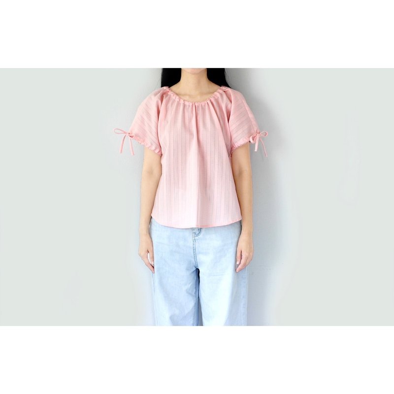 Pink cotton shirt with bow tie collar and sleeves - 女上衣/長袖上衣 - 棉．麻 粉紅色