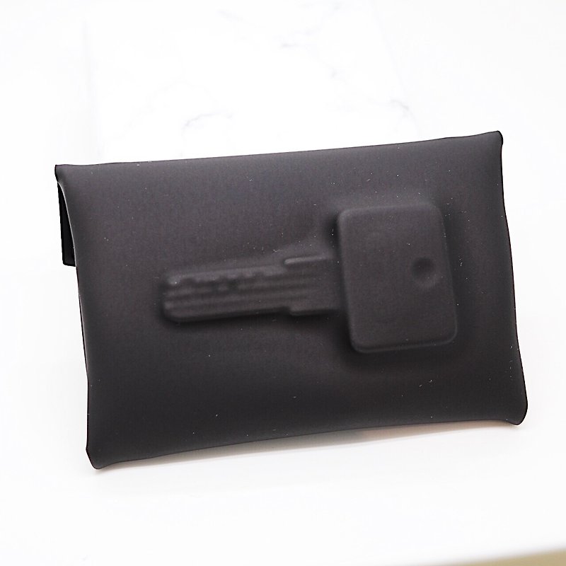 POMCH-VF MATTE Key Three-dimensional Pattern Coin/Card Case - กระเป๋าใส่เหรียญ - พลาสติก สีดำ