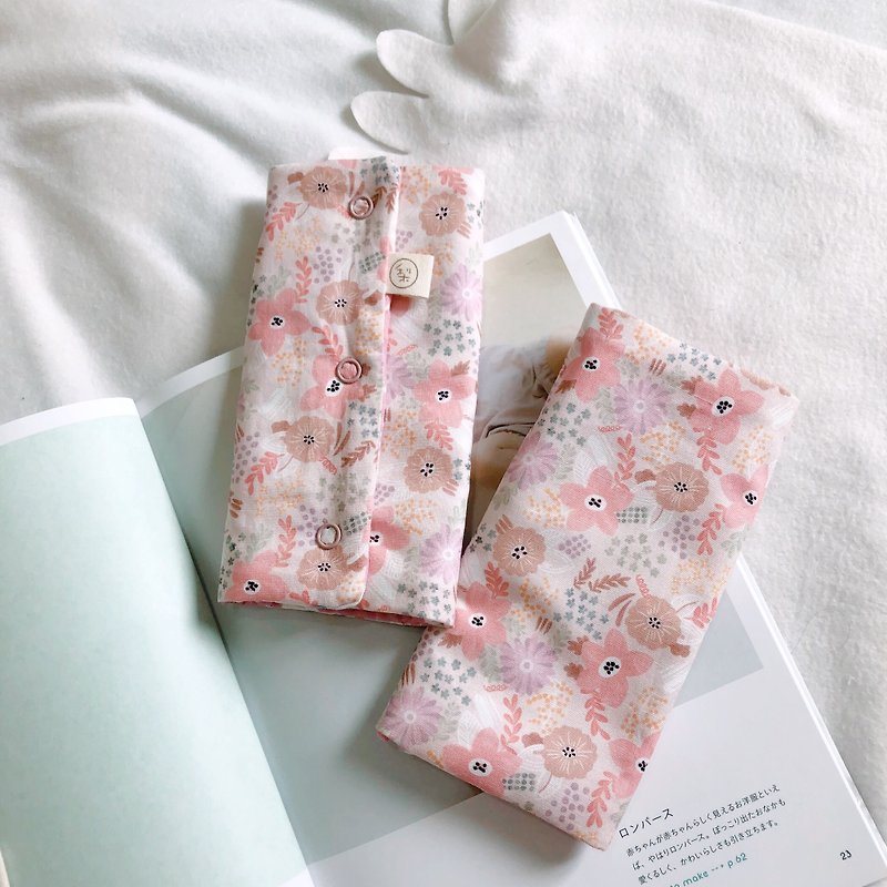 Fenhua brocade Korean made pure cotton six-layer yarn handmade back towel with saliva towel - ผ้ากันเปื้อน - ผ้าฝ้าย/ผ้าลินิน 