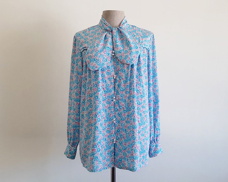 Small Vintage Pink Blue Floral Print Tie Neck Blouse Womens Long Sleeve Top S - เสื้อผู้หญิง - เส้นใยสังเคราะห์ สีน้ำเงิน