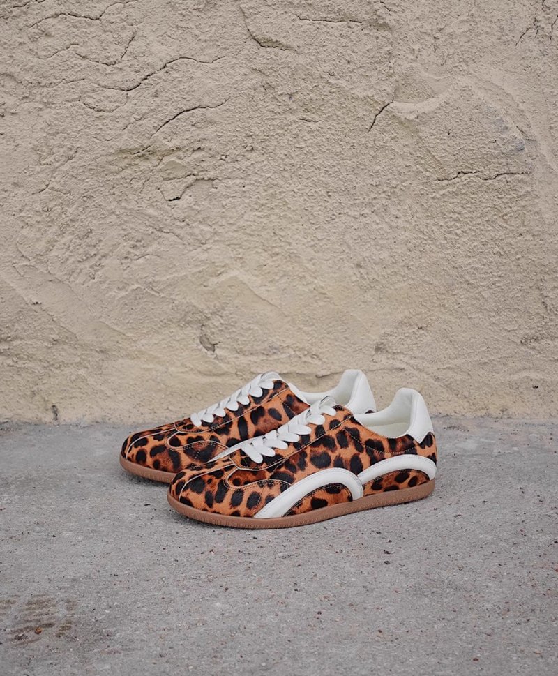 Maillard leopard print horse leather sports training shoes - รองเท้าหนังผู้หญิง - หนังแท้ หลากหลายสี