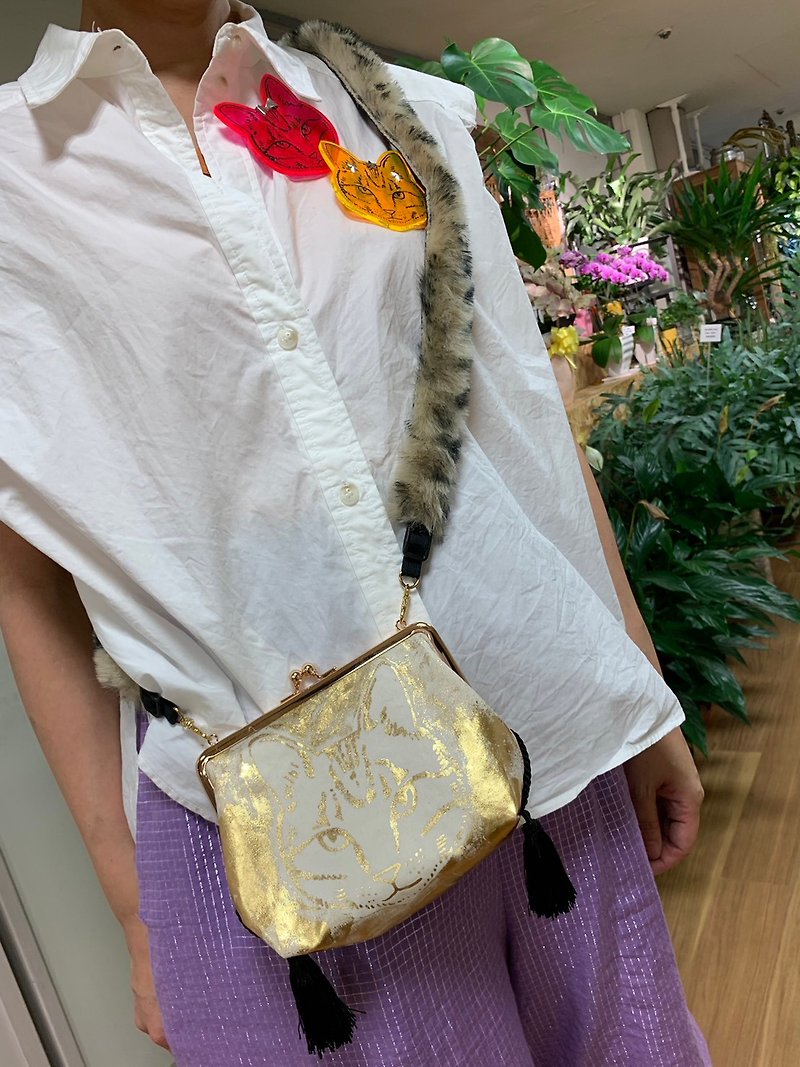 Kiss lock bag Shoulder Bag Cat Gold x Ivory - Messenger Bags & Sling Bags - Cotton & Hemp Gold