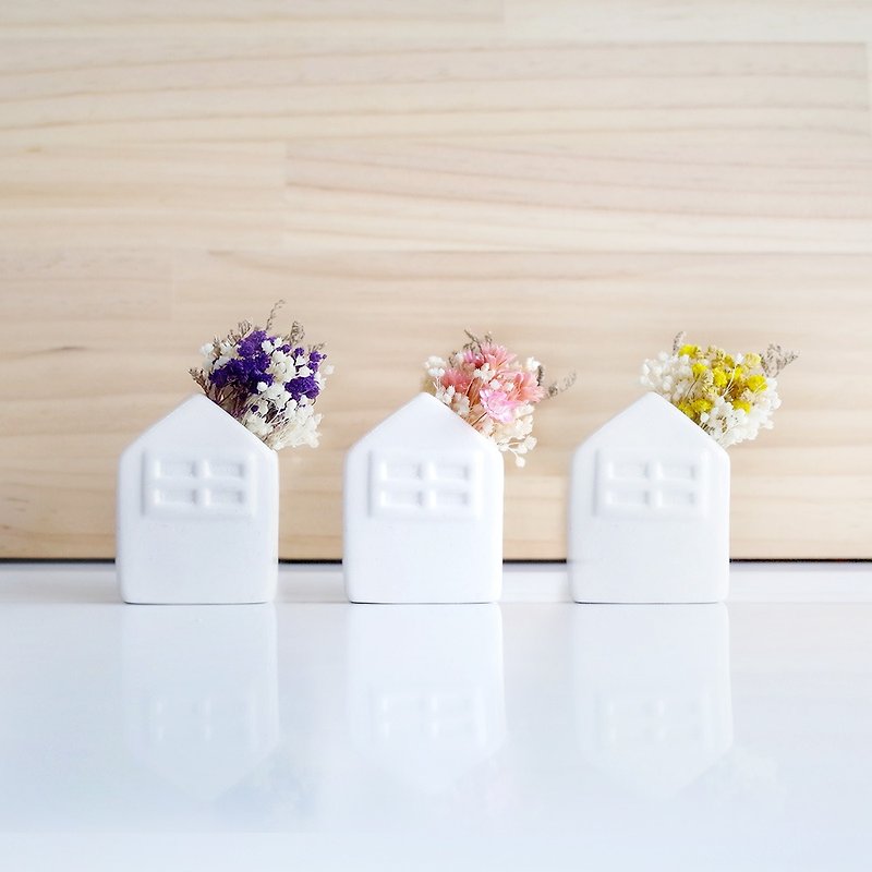 【Q-cute】乾燥花小盆花系列-幸福小白屋 - 乾燥花/永生花 - 陶 白色