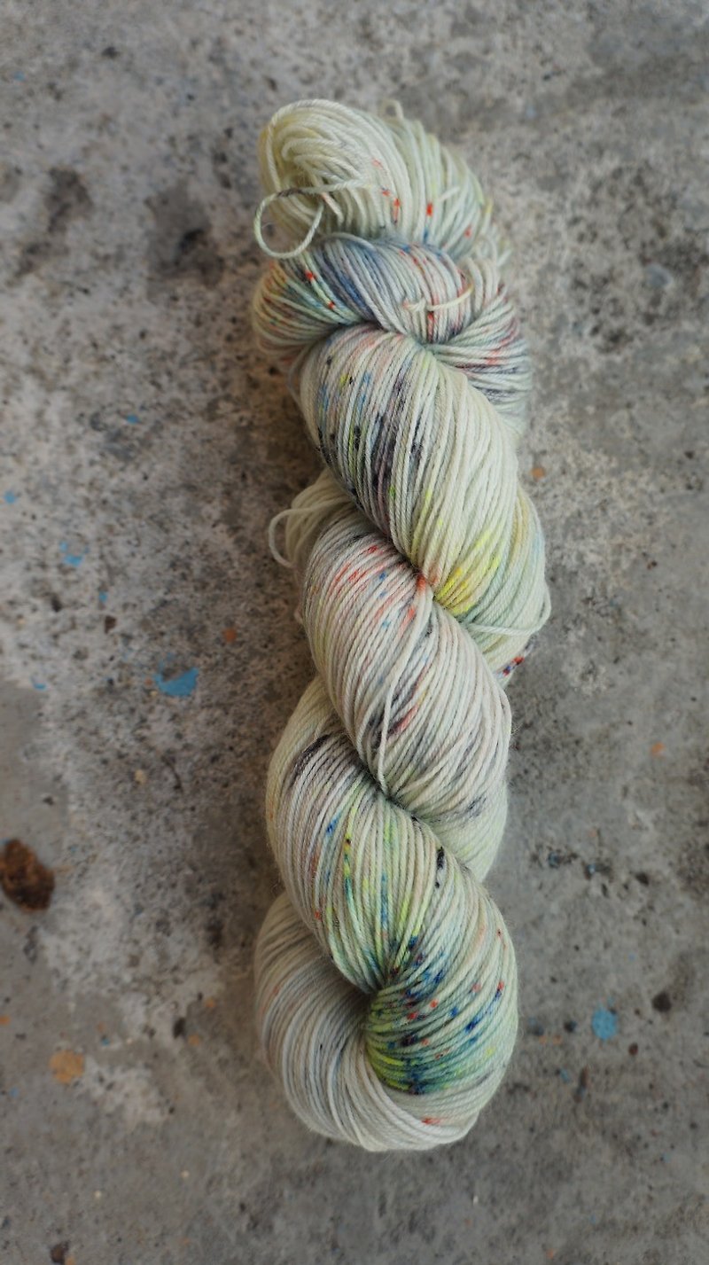 Hand dyed thread. Color pencil shavings-(blue face sheep + nylon-7525) - Knitting, Embroidery, Felted Wool & Sewing - Wool 