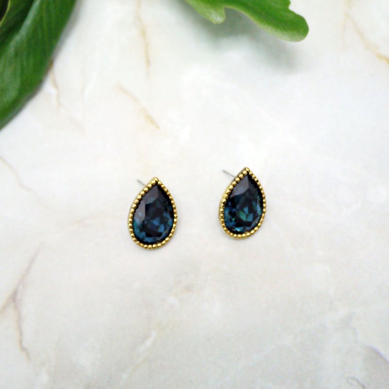 Vintage water drop sapphire earrings - ต่างหู - เครื่องเพชรพลอย สีน้ำเงิน