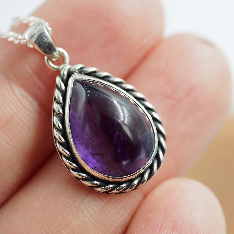 Natural amethyst sterling silver short necklace thick purple handmade - Necklaces - Gemstone Purple