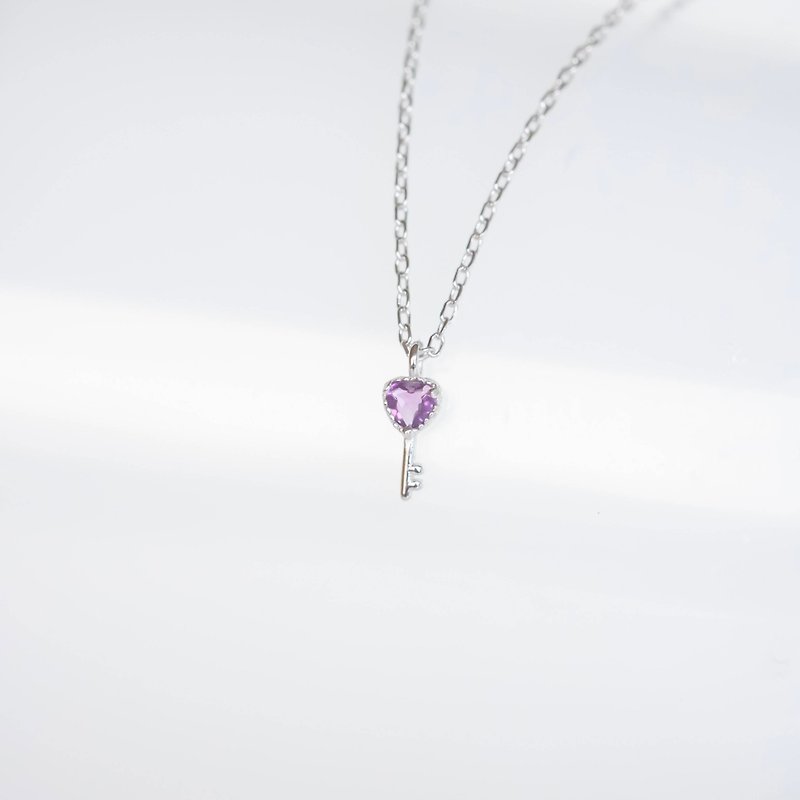 Amethyst 925 sterling silver love key necklace - Necklaces - Crystal Silver