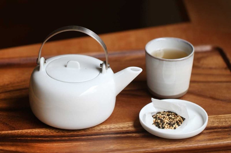 手工焙炒玄米烏龍茶 - 茶葉/茶包/水果茶 - 新鮮食材 白色