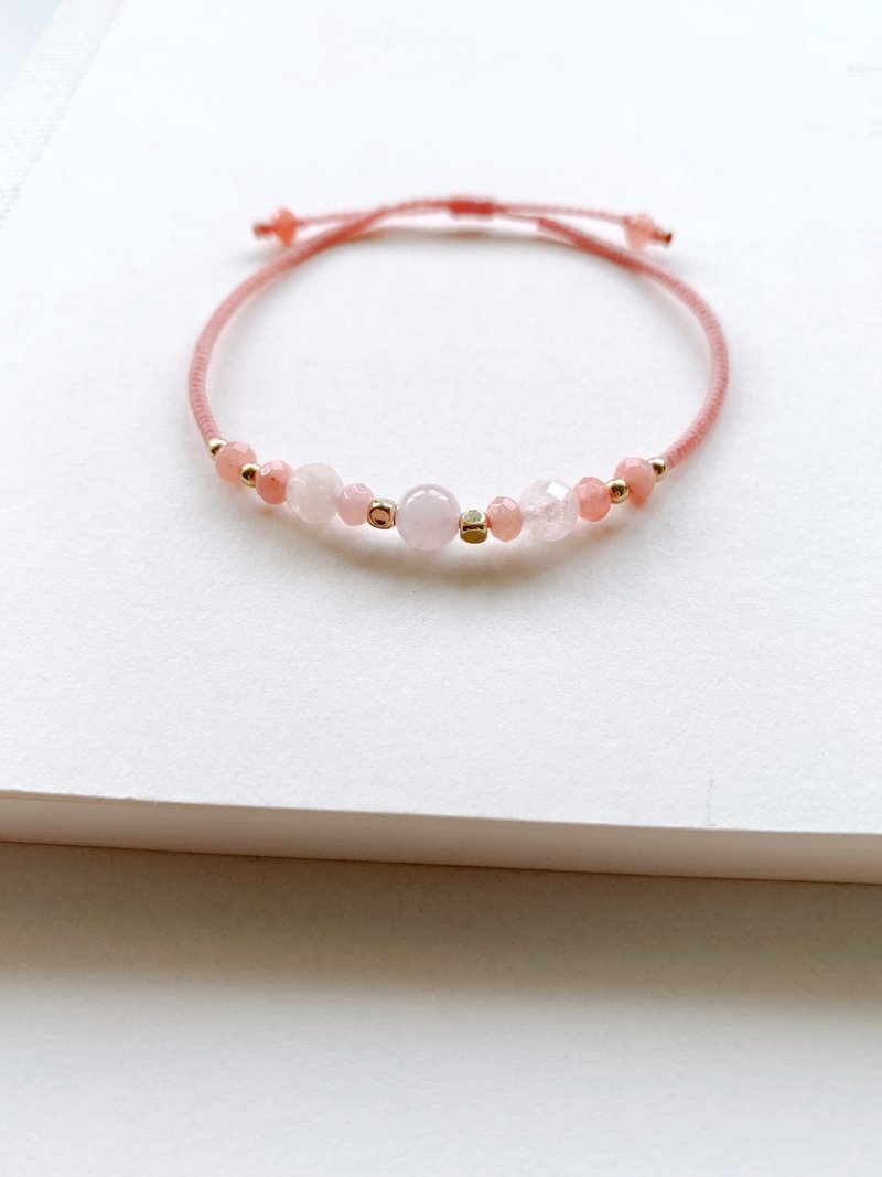 musubi handmade bracelet | Morganite Madagascar powder crystal rutile - สร้อยข้อมือ - คริสตัล สึชมพู