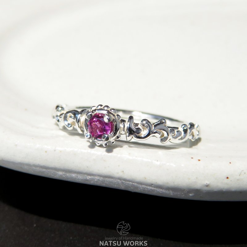 ロードライト ガーネット リング / Gem and Botanical Rhodolite Garnet Ring - 戒指 - 寶石 粉紅色