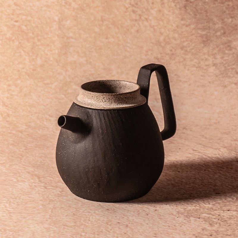 無我系列 - 暮光茶器700ml - 茶壺/茶杯/茶具 - 陶 咖啡色