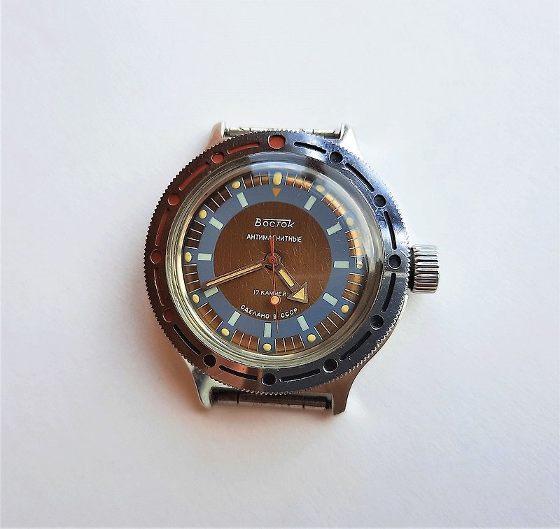 ボストーク反磁性ソビエト風アップメンズ腕時計 - 両生類のヴィンテージロシアの腕時計 - 腕時計 ユニセックス - ステンレススチール 