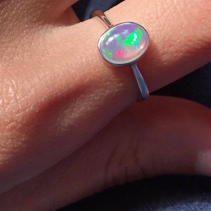 【Lost And Find】Natural gemstone opal 925 ring - แหวนทั่วไป - เครื่องเพชรพลอย หลากหลายสี