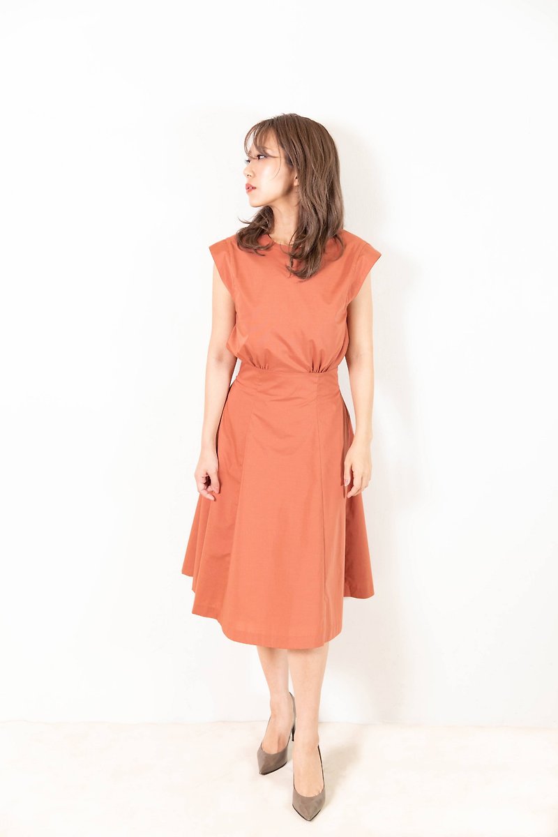 waist mark bell-line dress　made in Japan - ชุดเดรส - ไฟเบอร์อื่นๆ สีส้ม