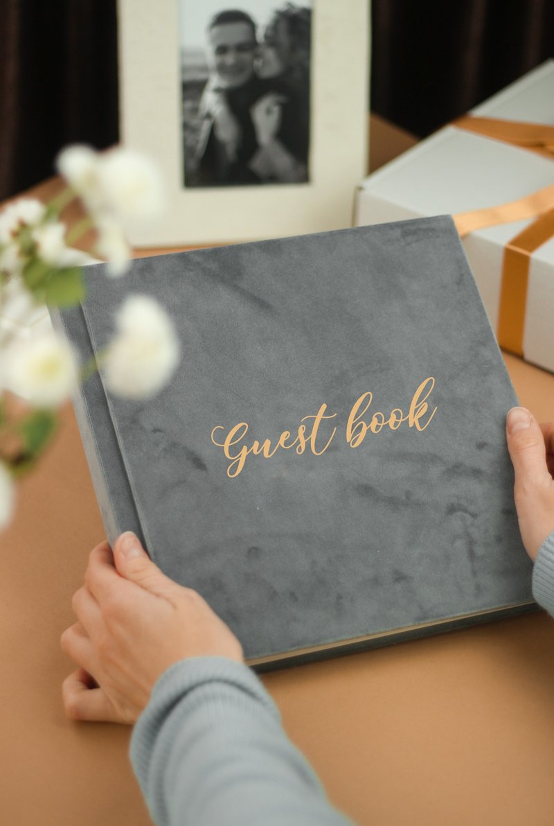 Guest book for notes and photo pasting 23x23 cm - 相簿/相本 - 紙 灰色
