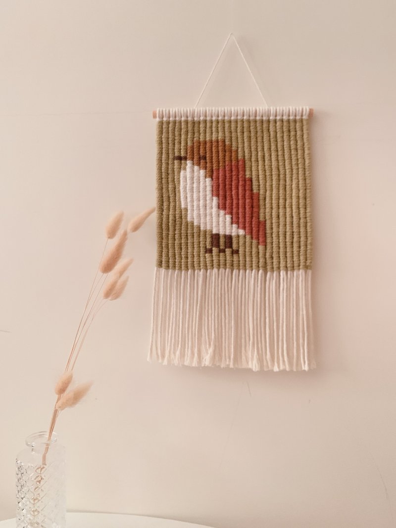 Nordic style woven wall hanging little fat bird tapestry - ของวางตกแต่ง - ผ้าฝ้าย/ผ้าลินิน สีเขียว