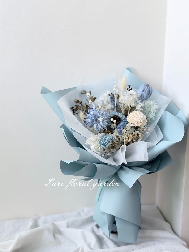 天空藍 乾燥花永生花束 告白花束 生日禮物 情人花束 畢業花束 - 乾燥花/永生花 - 植物．花 多色