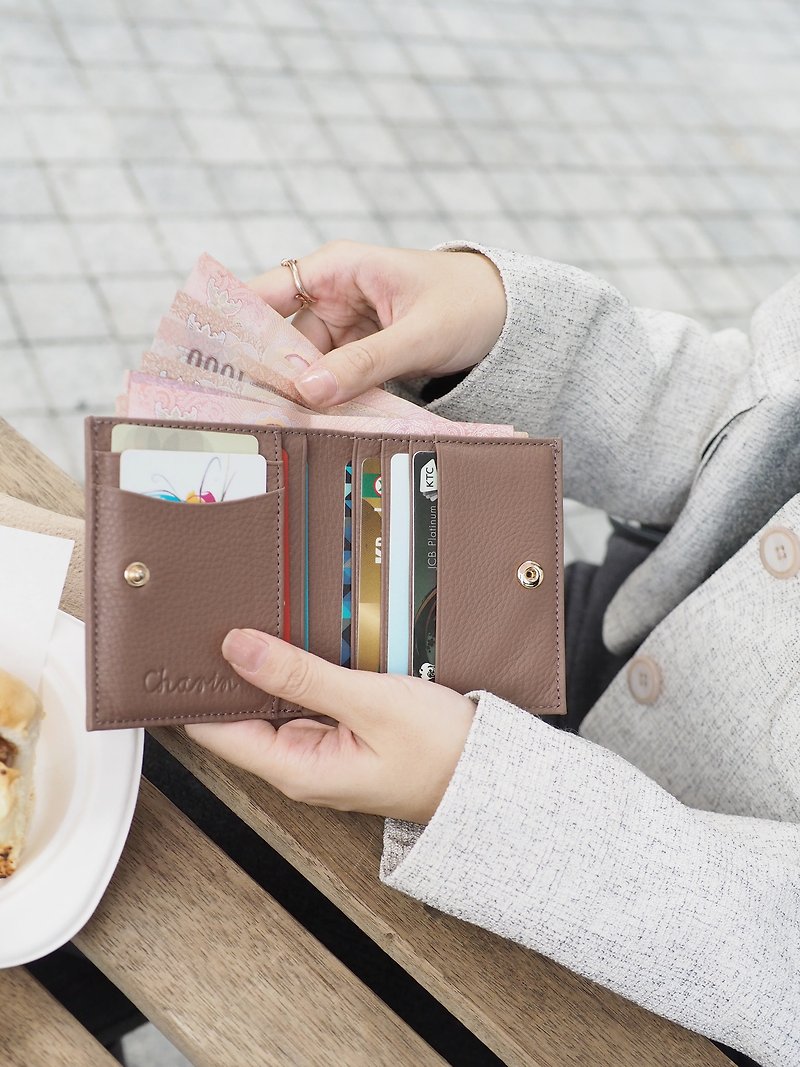 Hannah (Wood rose) : Small leather short wallet, folded wallet, Slim wallet - 銀包 - 真皮 咖啡色
