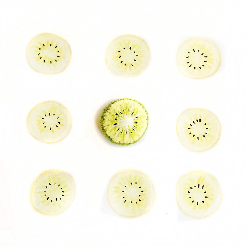 Summer mini kiwi badge - Brooches - Polyester Green